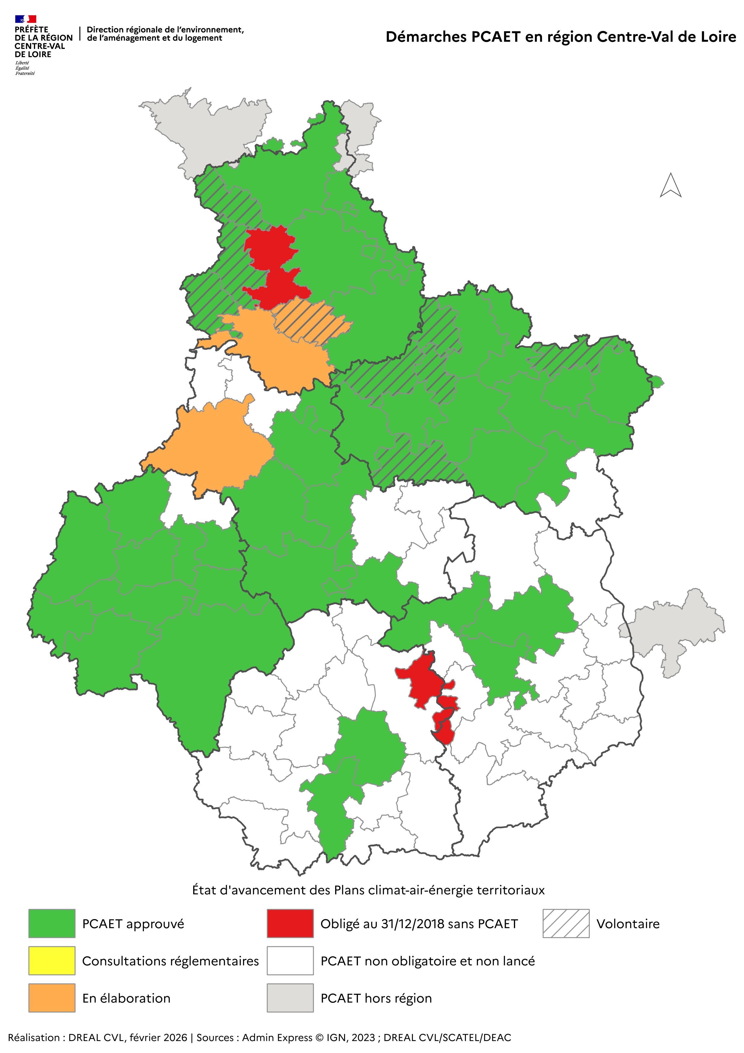 Carte de la région Centre-Val de Loire représentant l'état d'avancement des Plans climat-air-énergie territoriaux par territoire, en décembre 2025. Les différents états d'avancement affichés sont : PCAET approuvé, Consultations réglementaires, En élaboration, Obligé au 31/12/2018 sans PCAET, PCAET obligatoire et non lancé, PCAET hors région, Volontaire.